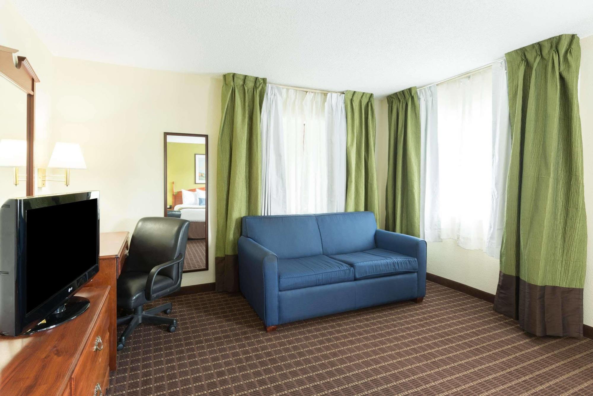 Baymont By Wyndham Louisville South I 65 Brooks Extérieur photo